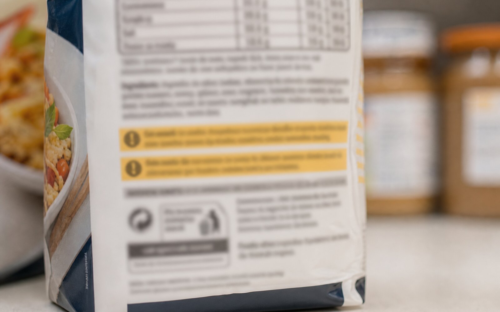 Liste d'ingrédients sur un emballage avec allergènes mis en évidence